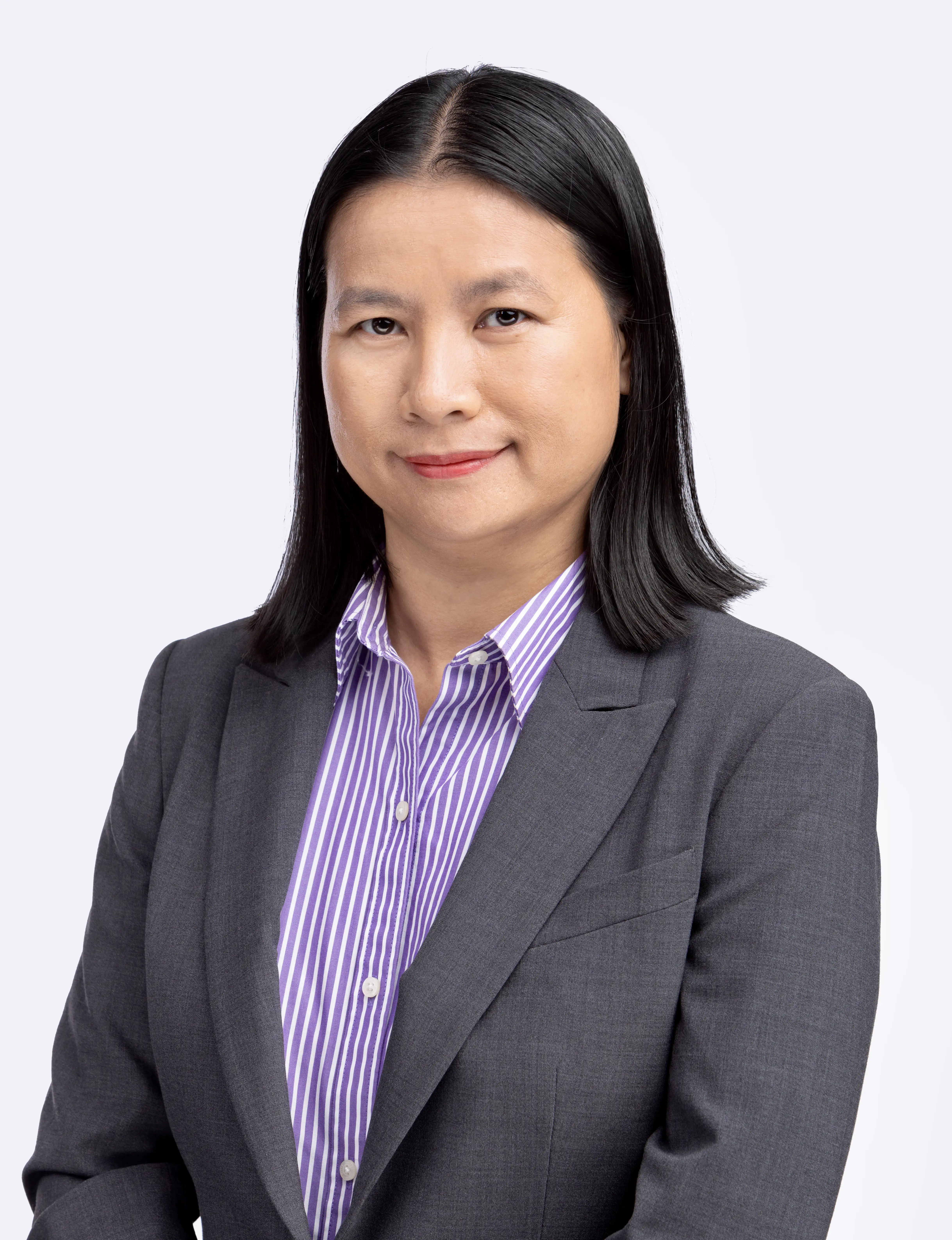 Julia Dang